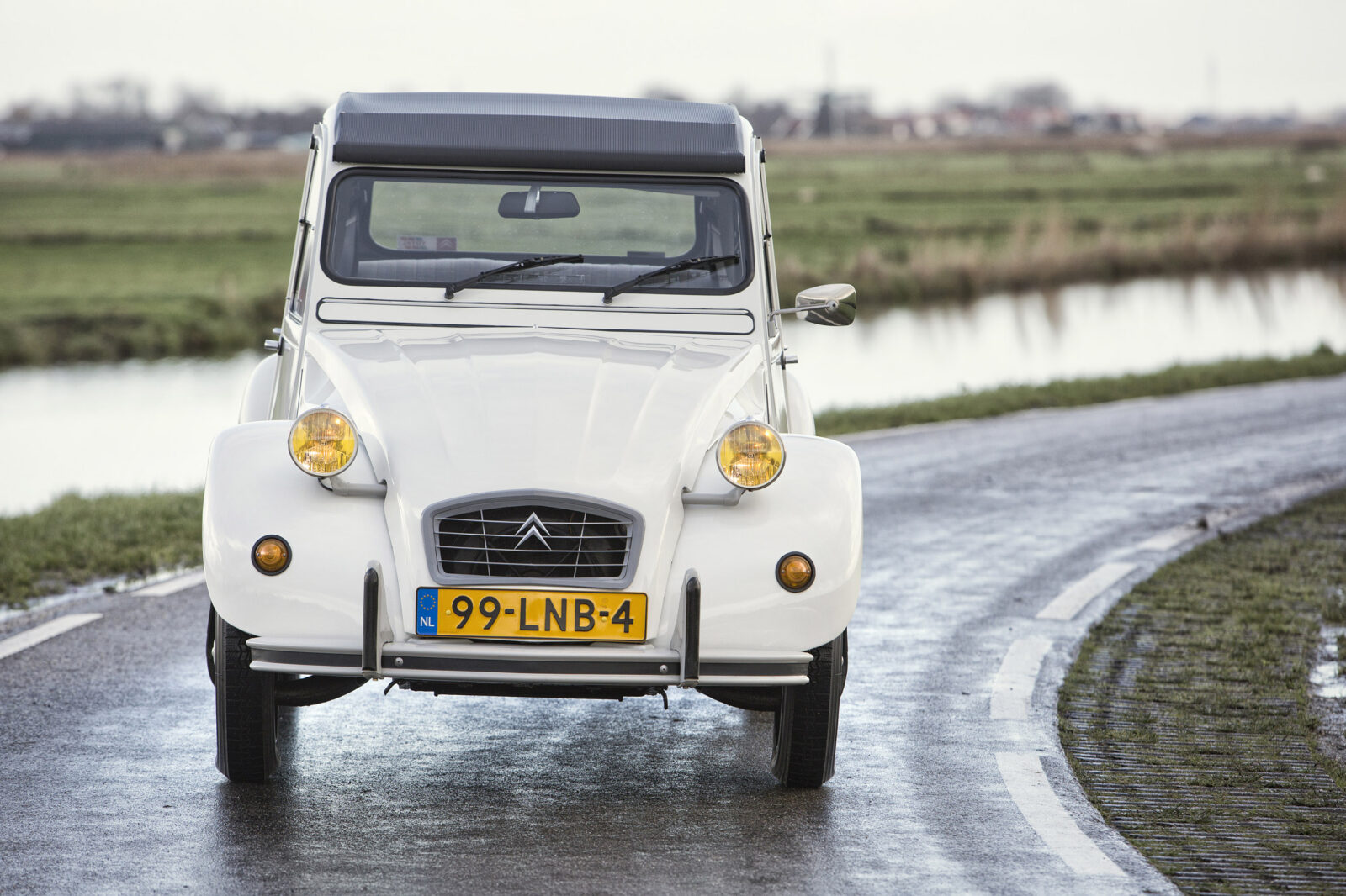 2cv6 Spécial