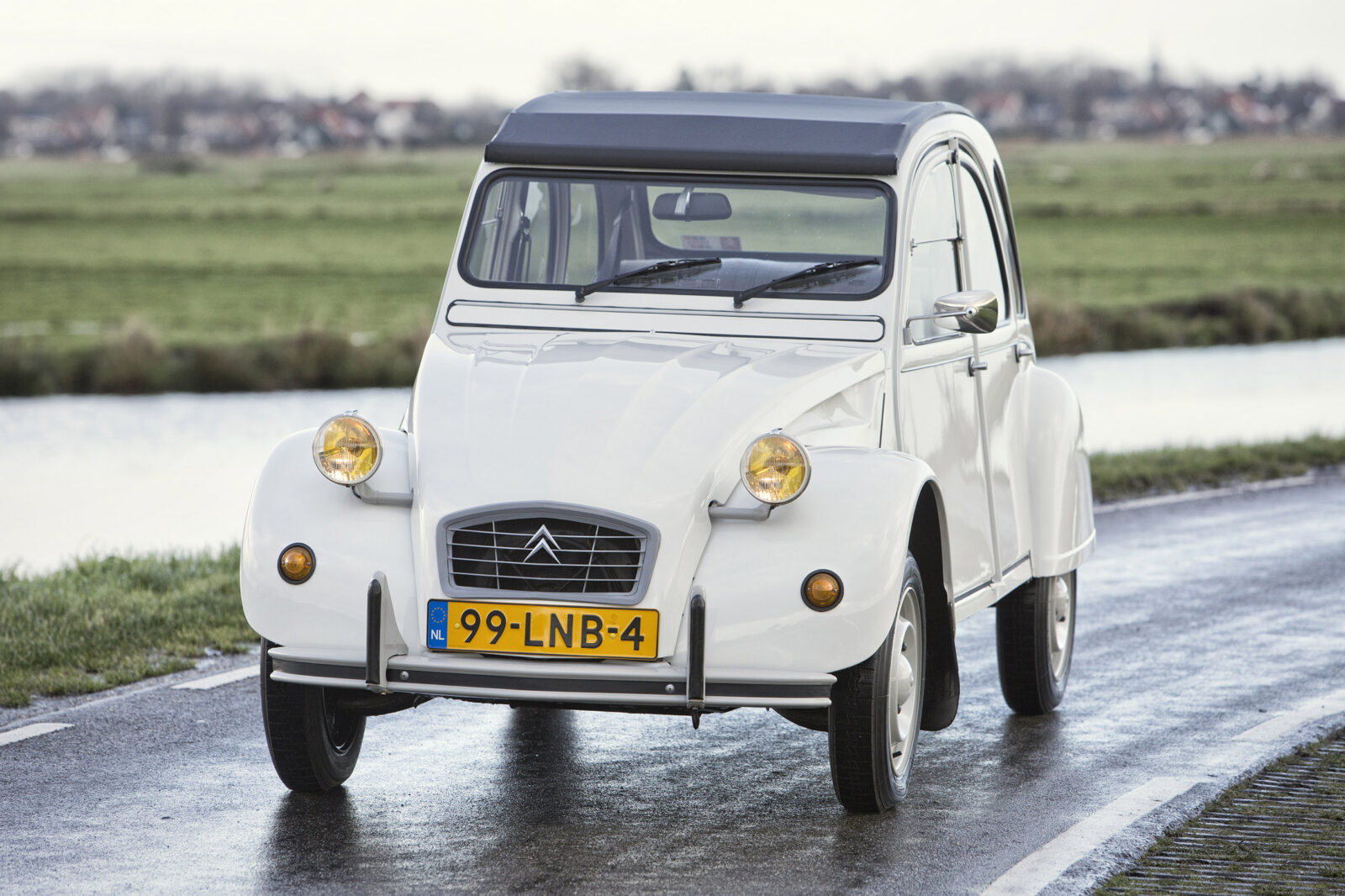 2cv6 Spécial