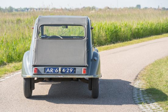 2cv AZ '56 Gris Clair 143.000 km 2cv Garage Sander Aalderink