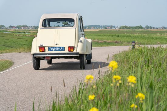 2cv6 '76 Beige Gazelle 118.000 km 2cv Garage Sander Aalderink