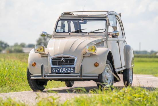 2CV Garage Sander Aalderink 2cv6 '76 Beige Vanneau 57.000km