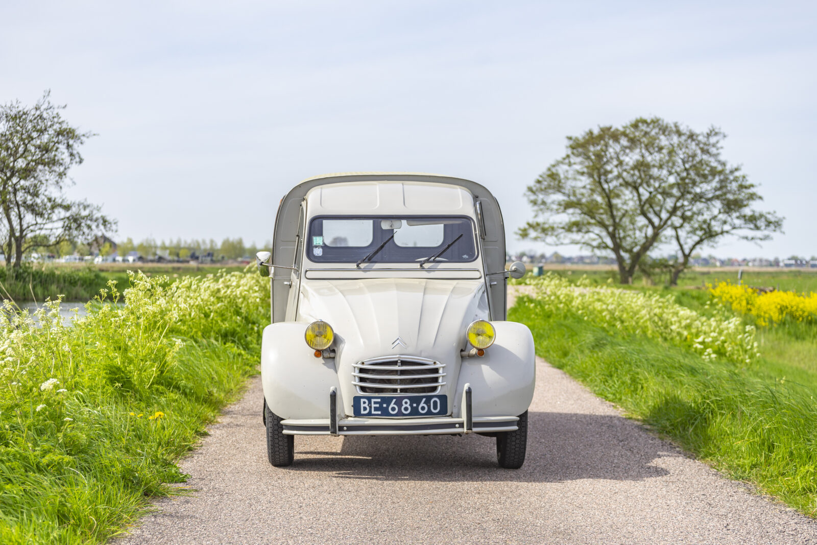 Citroën AK 350 te koop - voorzijde