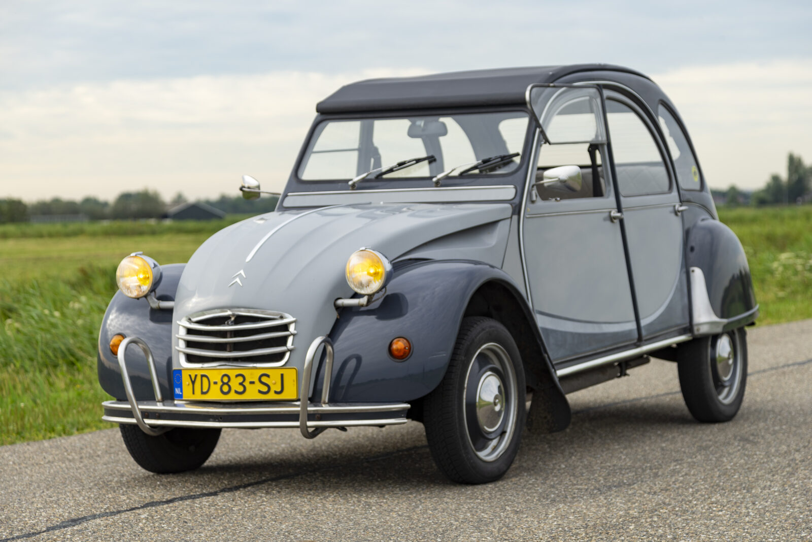 2cv6 Charleston te koop - voorzijde