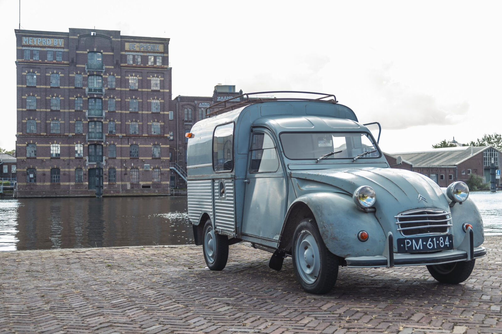AK 350 (1968) te koop - voorzijde rechts