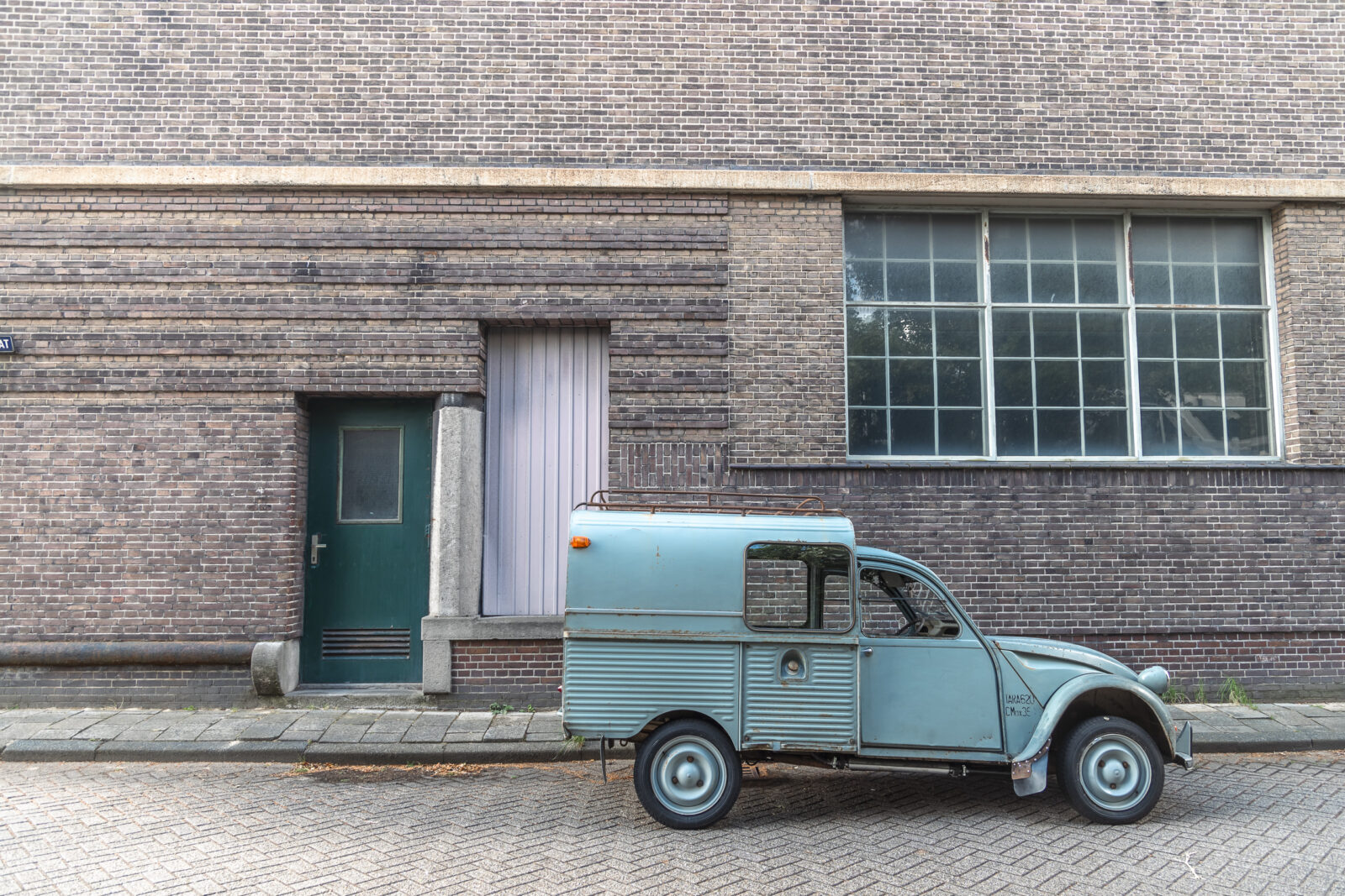 AK 350 (1968) te koop - zijkant