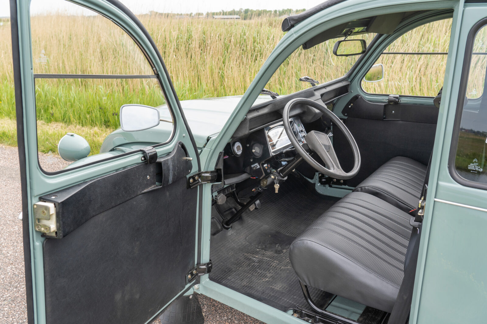 2CVE electrische eend - 1988 - vert embrun| 2CVgarage » 2CVgarage