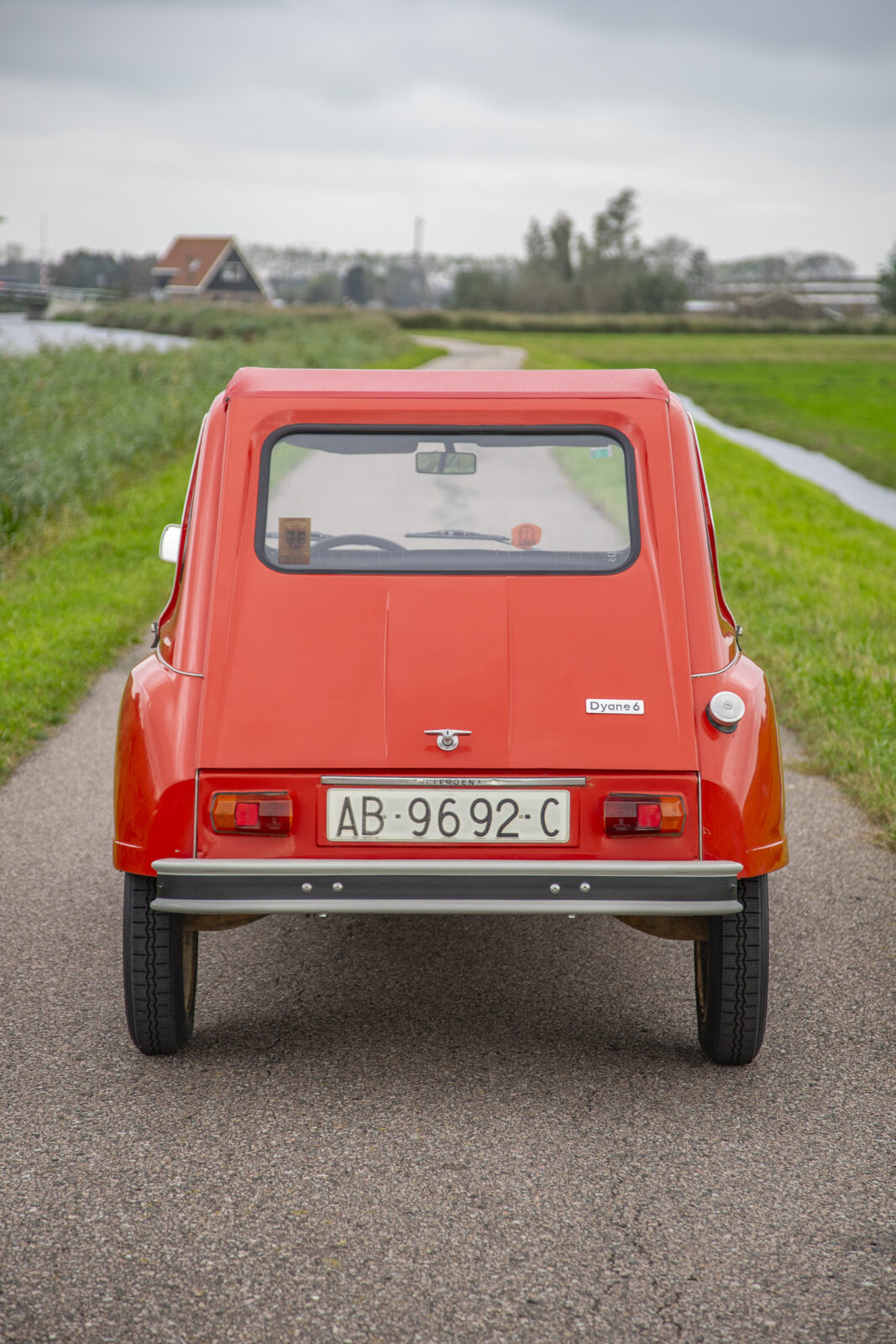 Citroën Dyane 6 1978 te koop - achterzijde