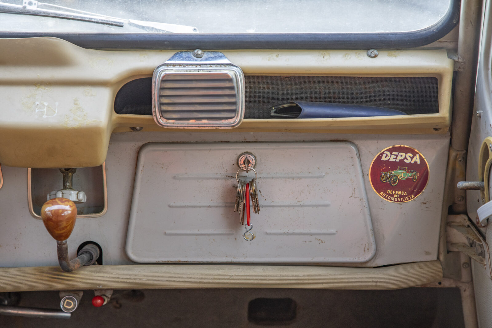 AZU (1966) For sale - interior dashboard