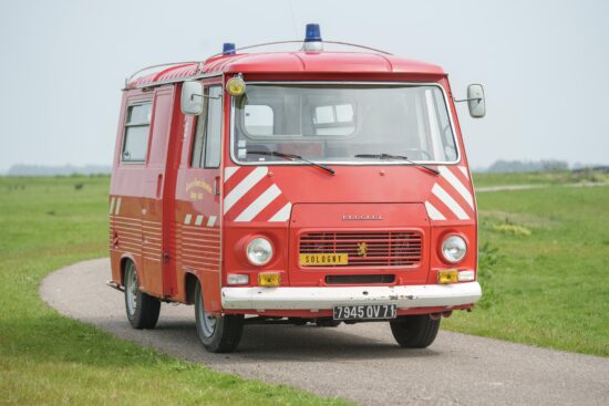 Peugeot J7 Pompiers